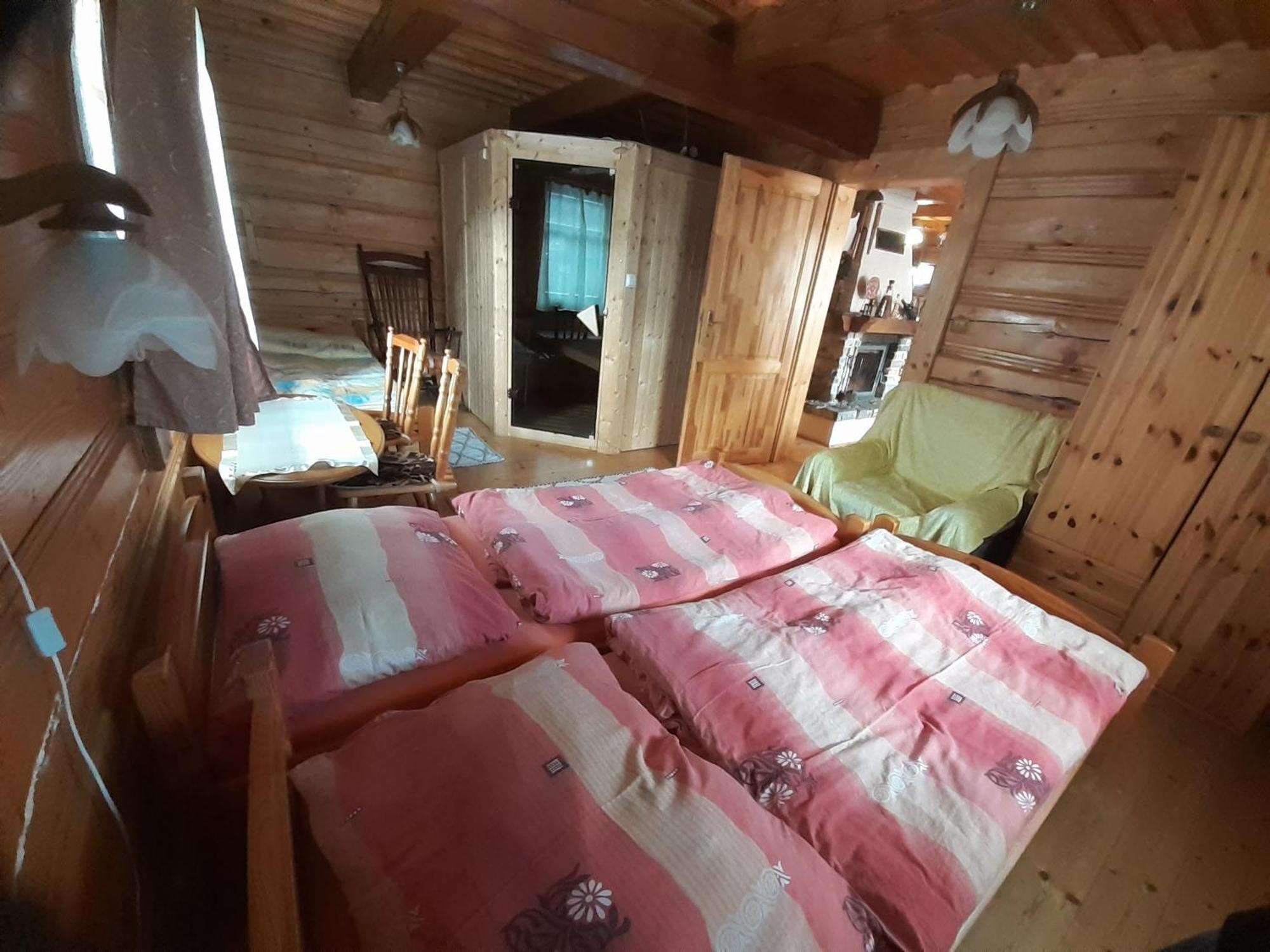 Drevenica Deni Villa Osturna Eksteriør bilde