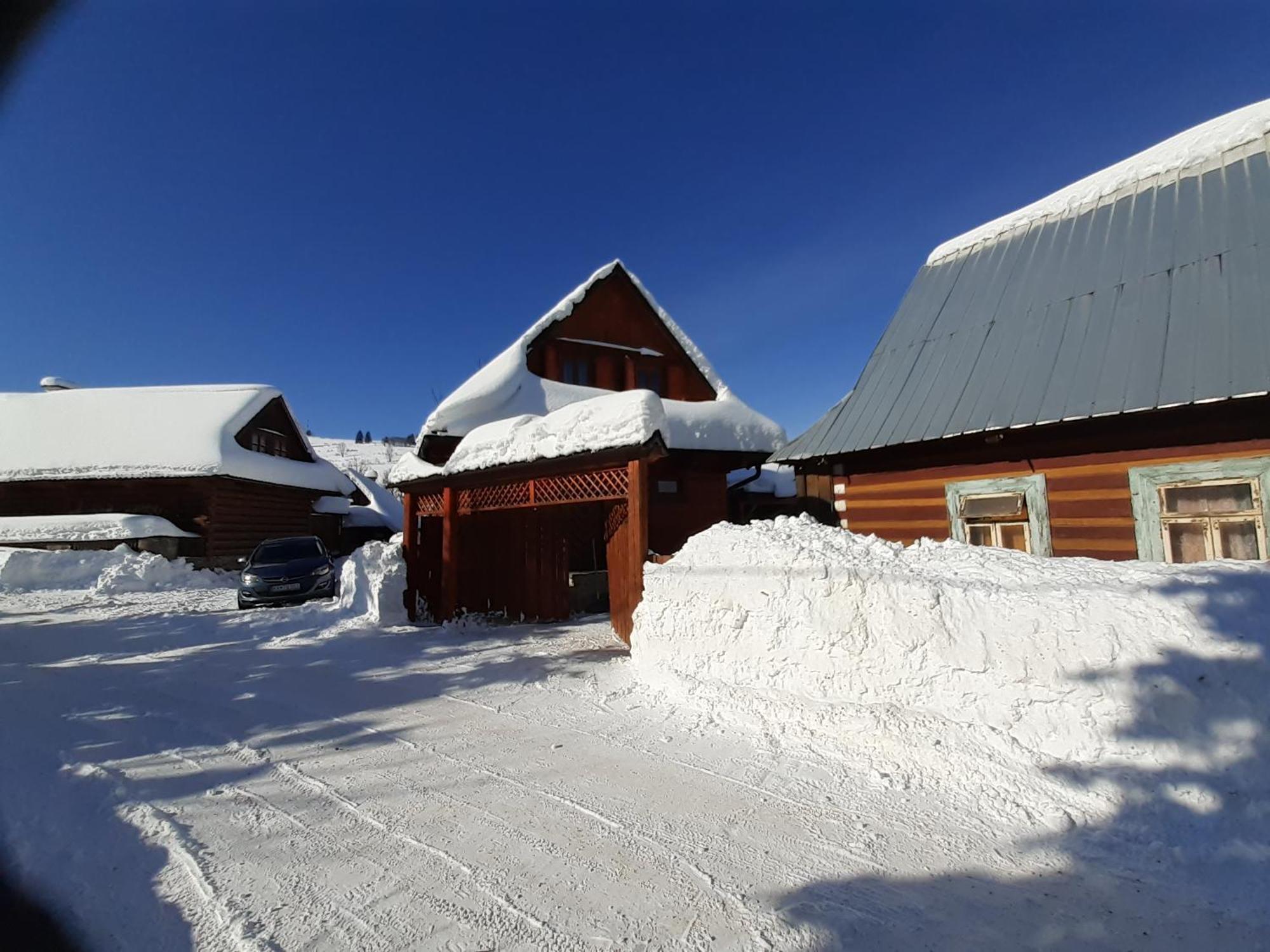 Drevenica Deni Villa Osturna Eksteriør bilde