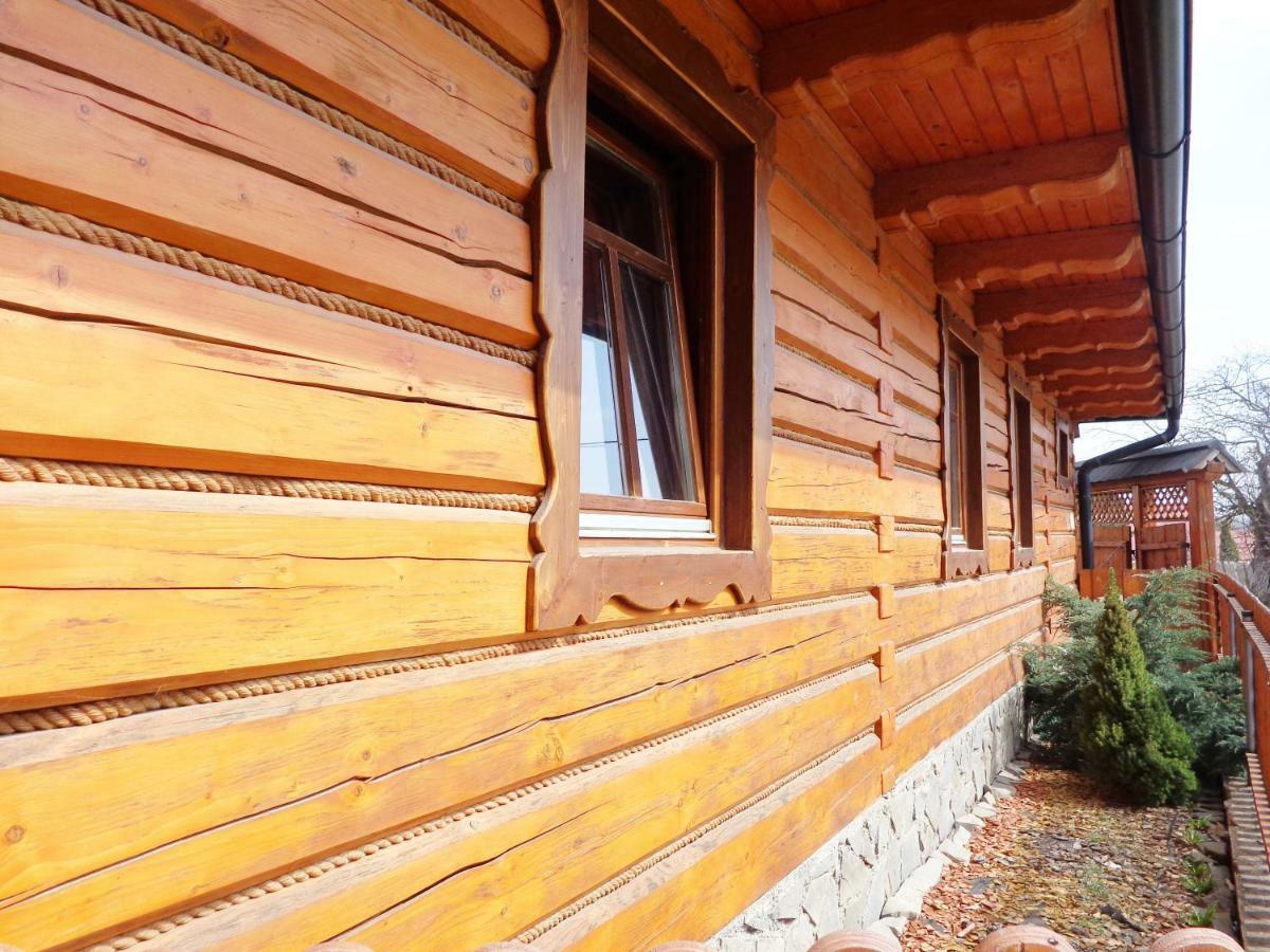 Drevenica Deni Villa Osturna Eksteriør bilde